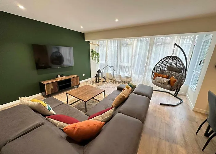 A Morada Mimosas アパート コマルカ・デ・オウレンセ